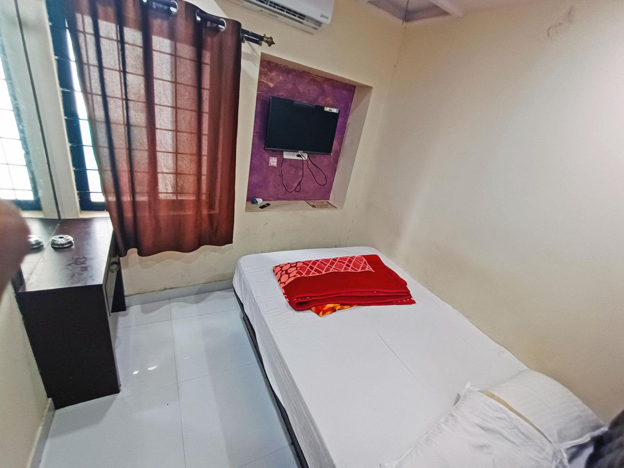 Mg Residency Otel Chikmagalūr Dış mekan fotoğraf